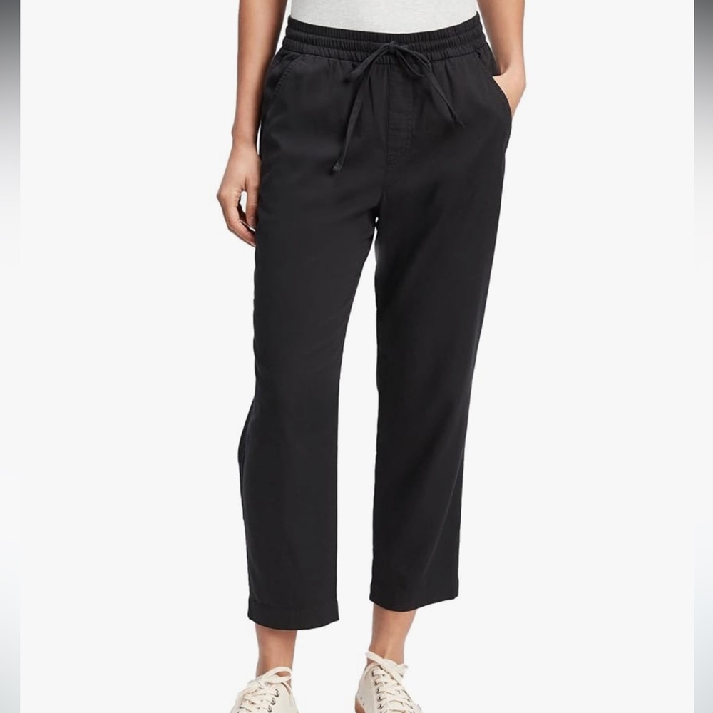 GAP Easy Pant Black Cropped Ankle Pants with Drawstring Waist